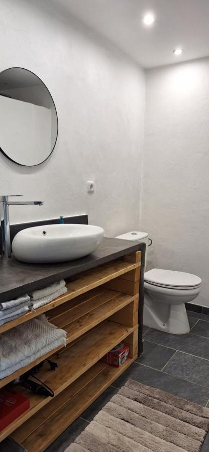Loft En Duplex Au Mas De La Restanque Apartment Monteux Luaran gambar